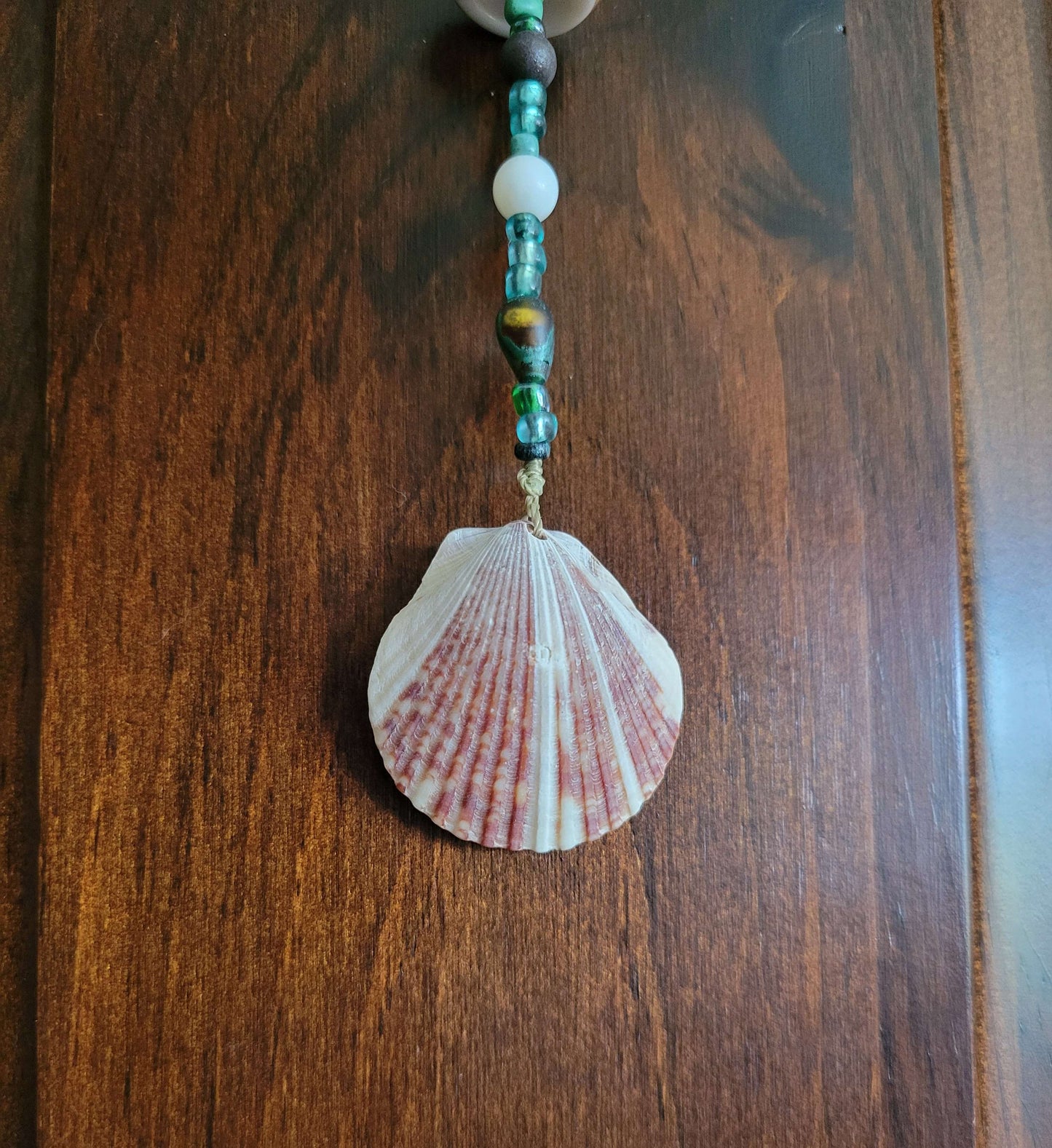 Beaded Shell Decor - Scallop