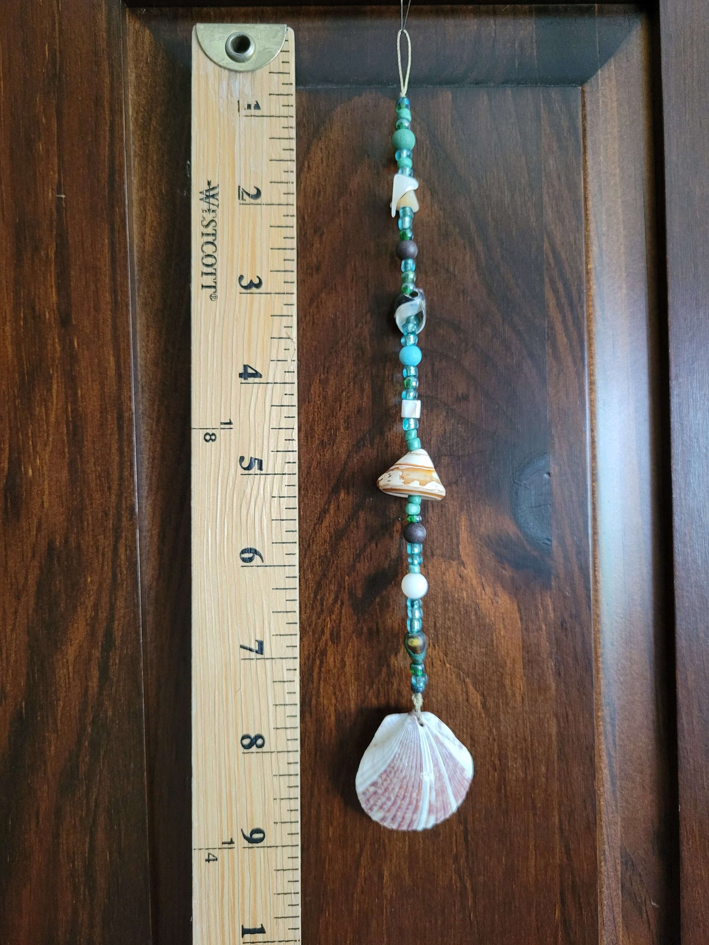 Beaded Shell Decor - Scallop