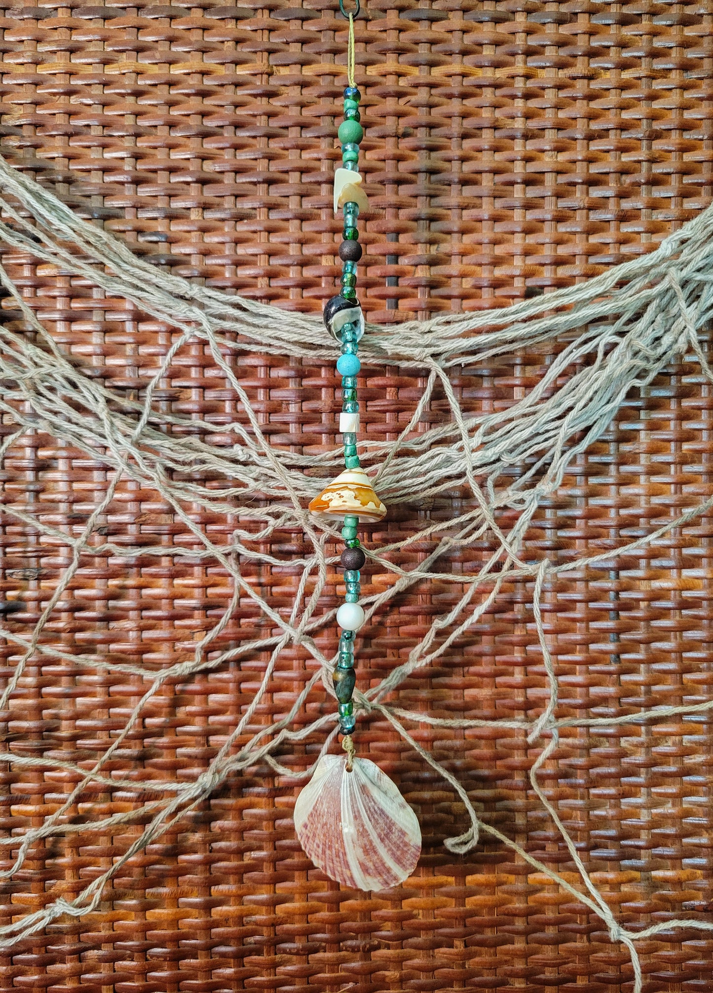 Beaded Shell Decor - Scallop