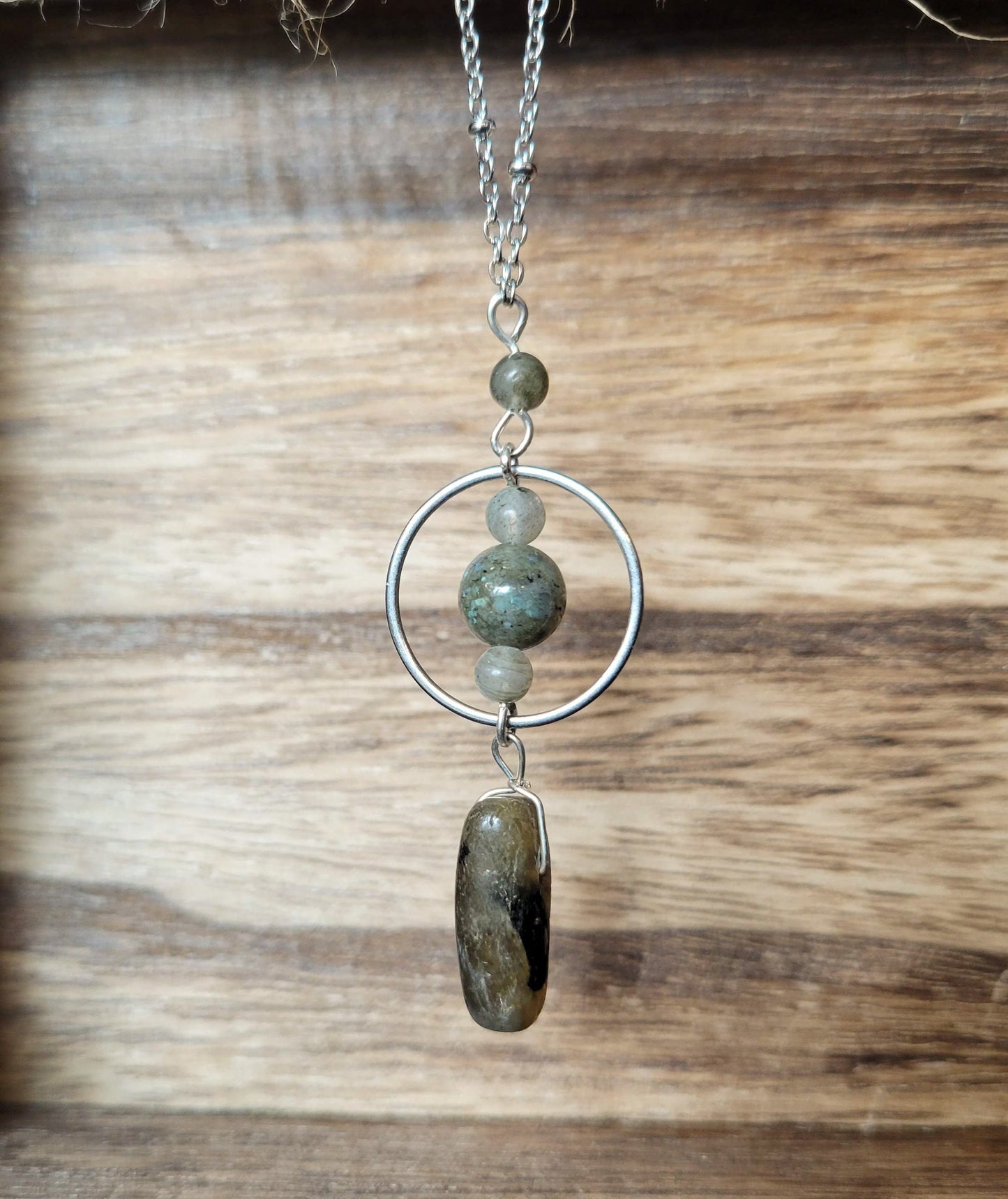 Silver Tone Labradorite Necklace